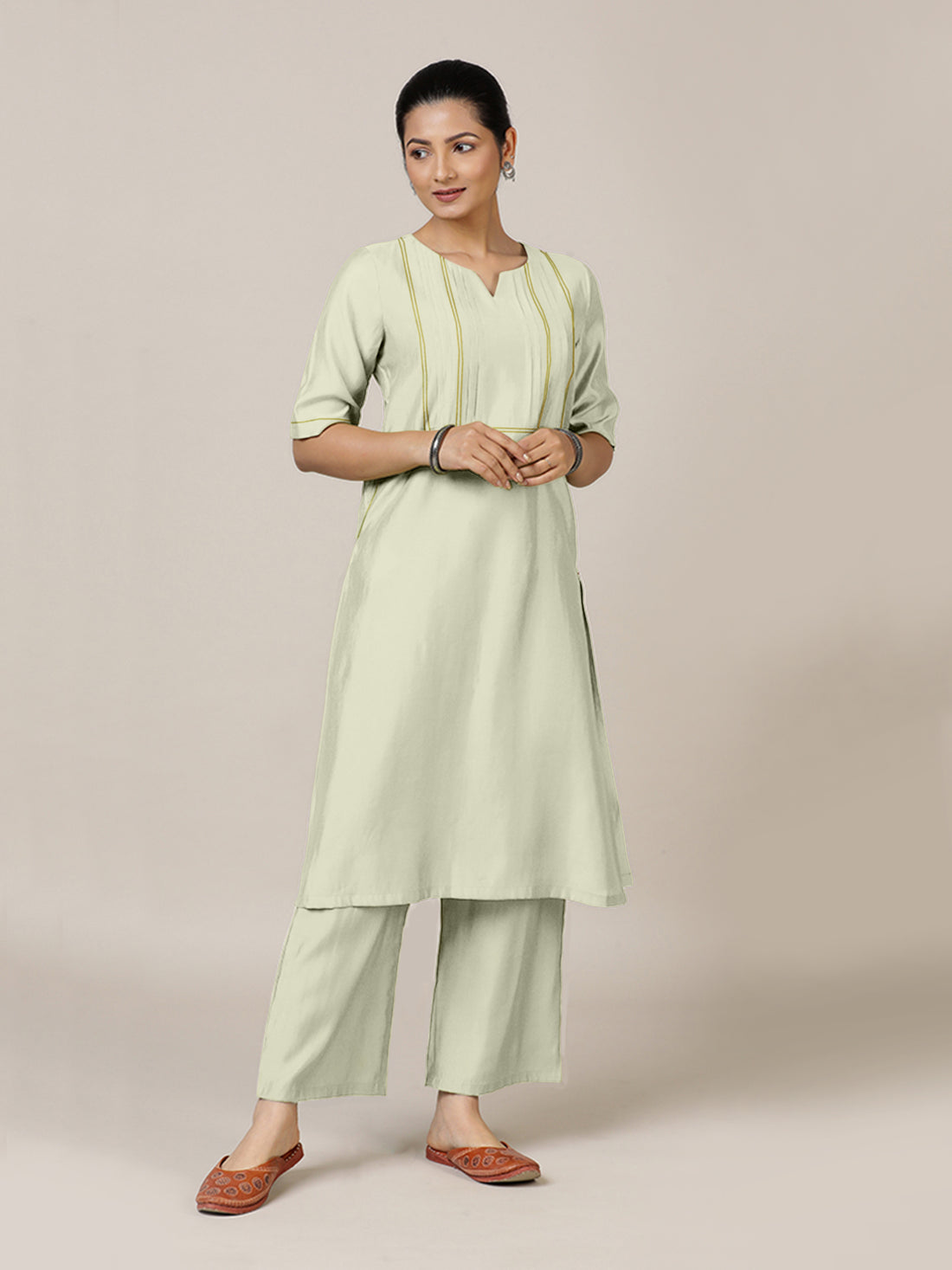 Esha x Rozaana Kurta, in Cream Viscose, featuring elbow sleeves and round neck with splitline, made for daily & work (view 7).