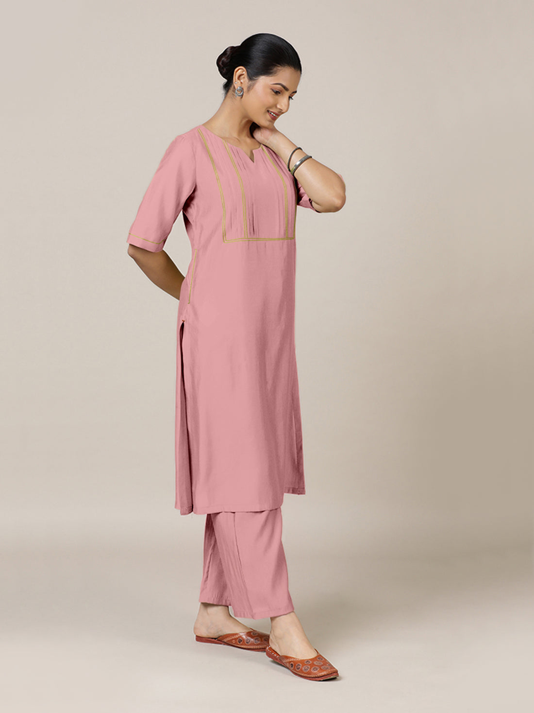 Esha x Rozaana Kurta, in Pink Viscose, featuring elbow sleeves and round neck with splitline, made for daily & work (view 8).