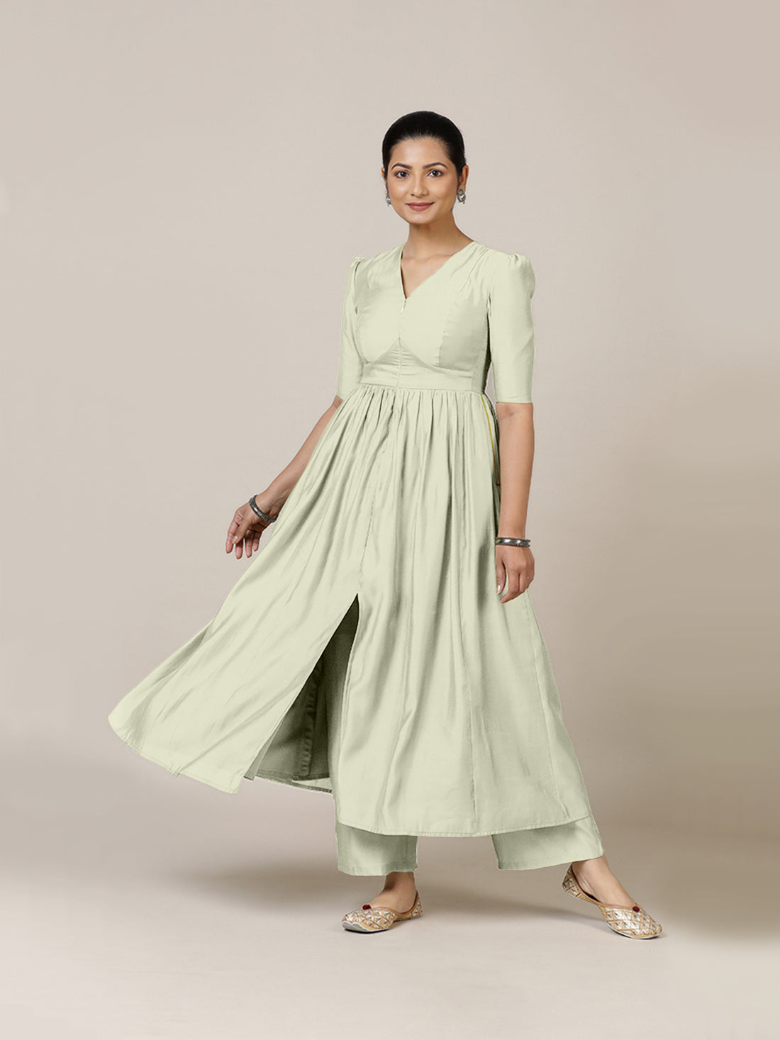 Faiza x Rozaana Kurta, in Cream Viscose, featuring elbow sleeves and v-neckline, made for daily & work (view 7).