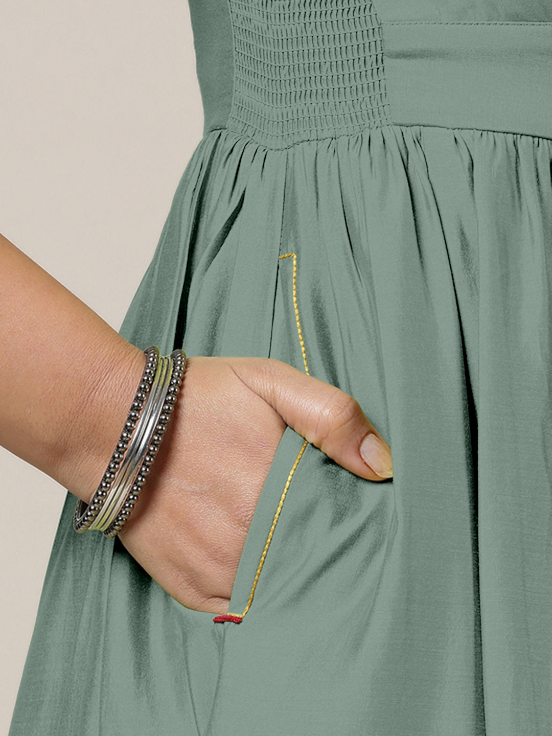 Faiza x Rozaana Kurta, in Green Viscose, featuring elbow sleeves and v-neckline, made for daily & work (view 4).