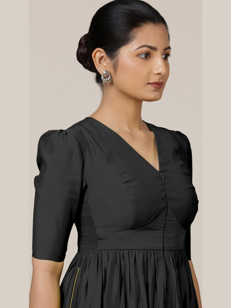 Faiza x Rozaana Kurta, in Black Viscose, featuring elbow sleeves and v-neckline, made for daily & work (view 3).