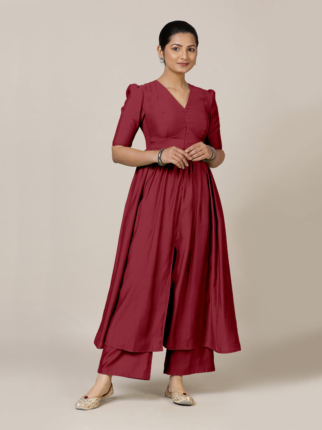 Faiza x Rozaana Kurta, in Red Viscose, featuring elbow sleeves and v-neckline, made for daily & work (view 8).