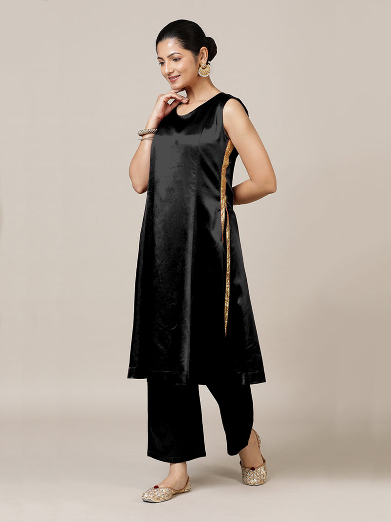 Gulnaaz x Tyohaar | Ink Black Mashru Silk Panelled Kurta with Crushed Golden Gota Detailing | Coords or Only Kurta-Binks