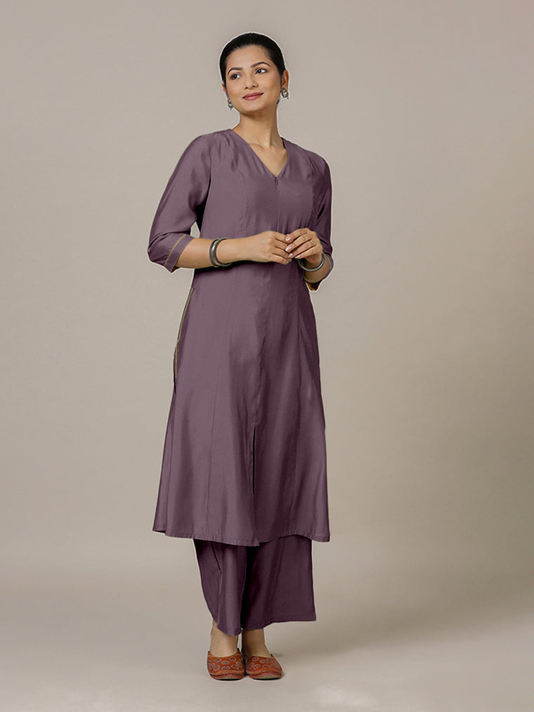 Mahek x Rozaana Kurta, in Purple Viscose, featuring three quarter sleeves and v-neckline, made for daily & work.