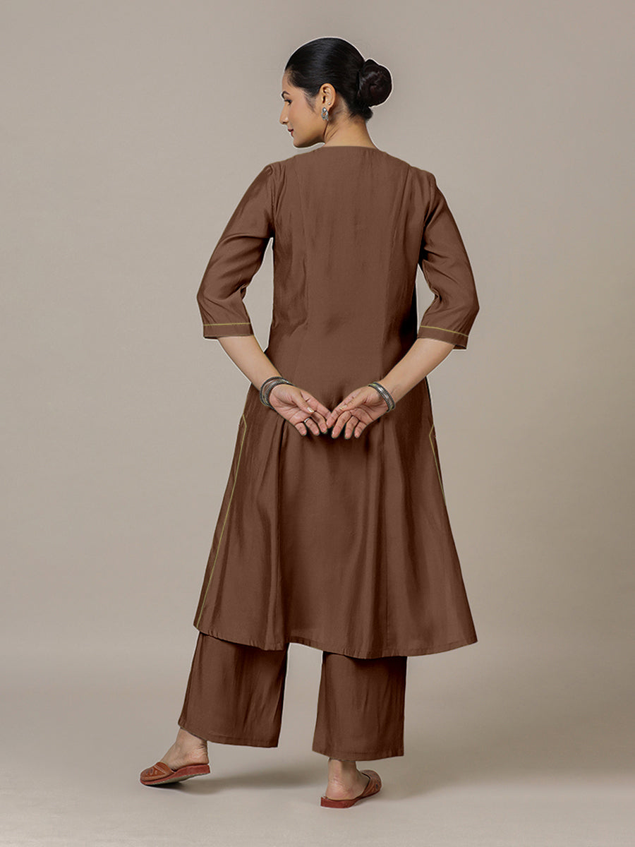 Mahek x Rozaana Kurta, in Brown Viscose, featuring three quarter sleeves and v-neckline, made for daily & work (view 2).