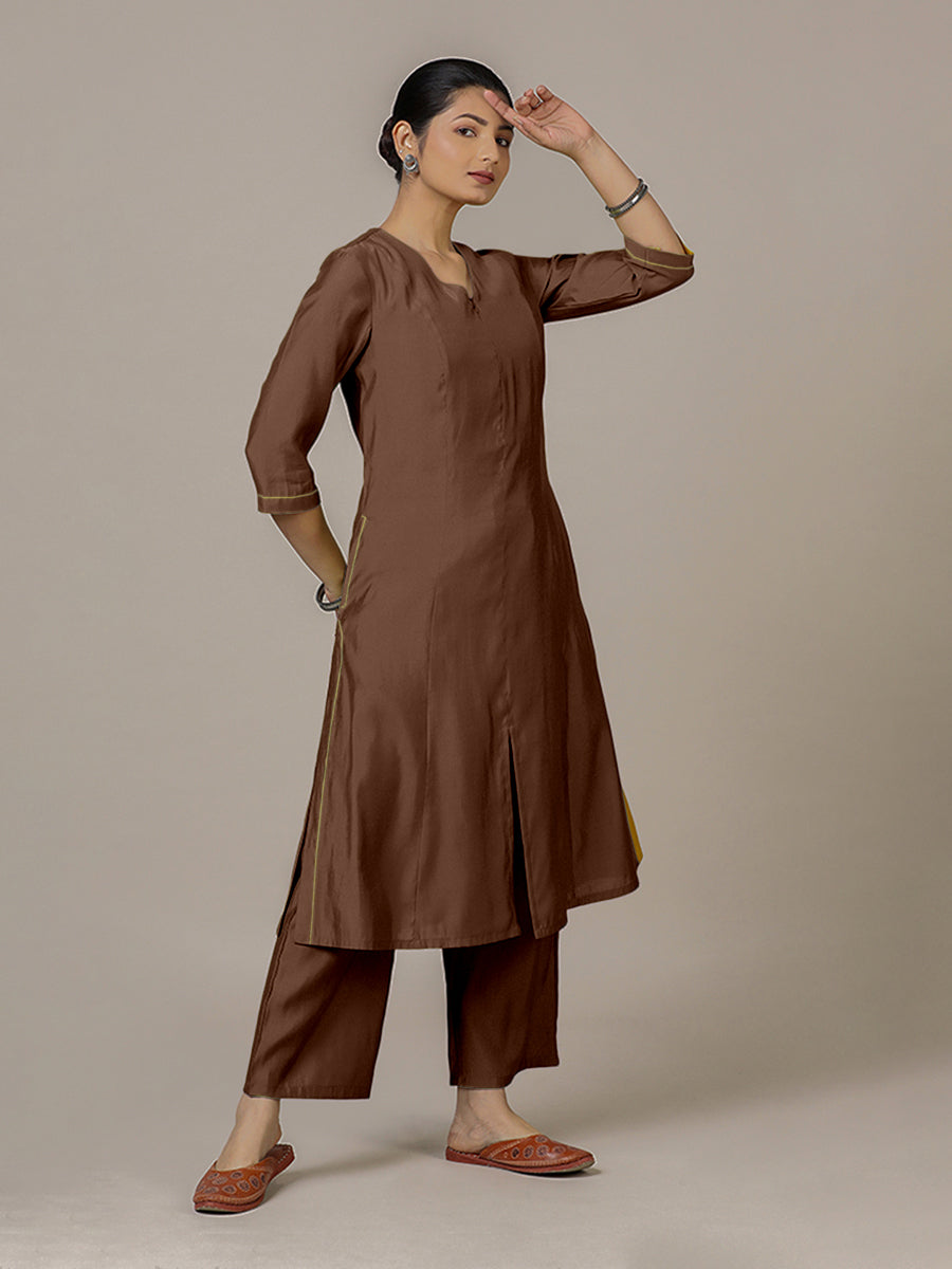 Mahek x Rozaana Kurta, in Brown Viscose, featuring three quarter sleeves and v-neckline, made for daily & work (view 6).