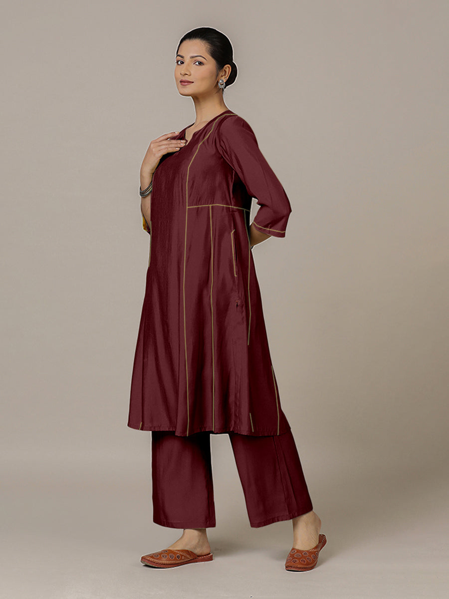 Mahi x Rozaana Kurta, in Maroon Viscose, featuring three quarter sleeves and round neck with splitline (view 8).