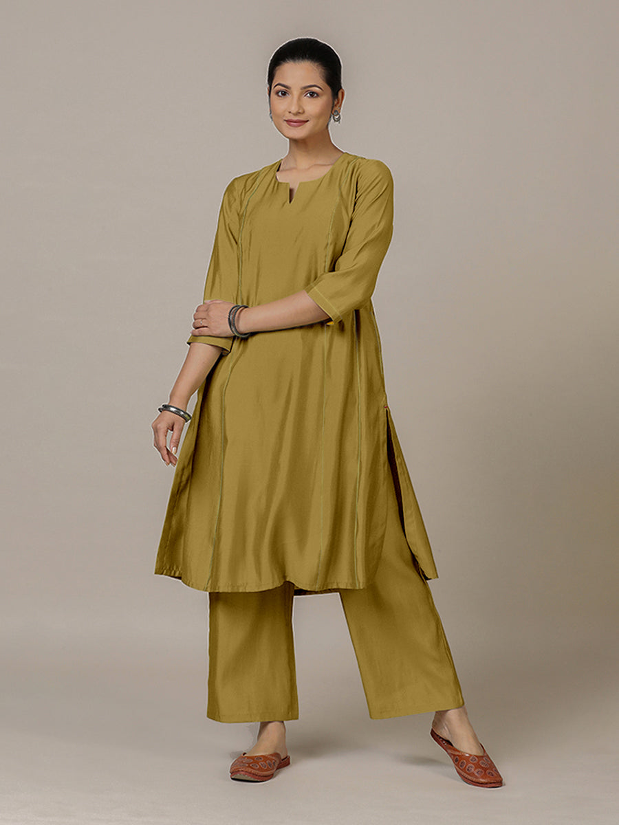 Mahi x Rozaana Kurta, in Yellow Viscose, featuring three quarter sleeves and round neck with splitline.