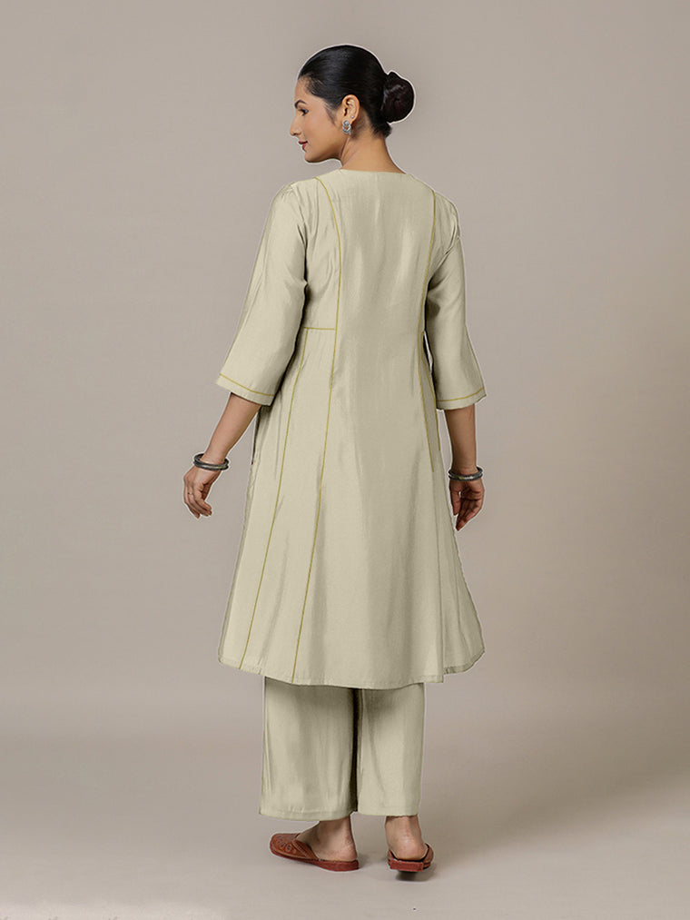 Mahi x Rozaana Kurta, in Cream Viscose, featuring three quarter sleeves and round neck with splitline, made for daily & work.