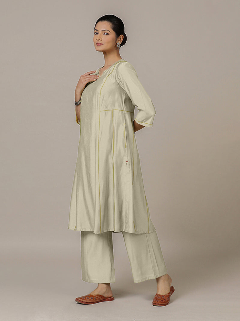 Mahi x Rozaana | A Line Kurta in Ivory with Thread Work | Coords or Only Kurta-Binks