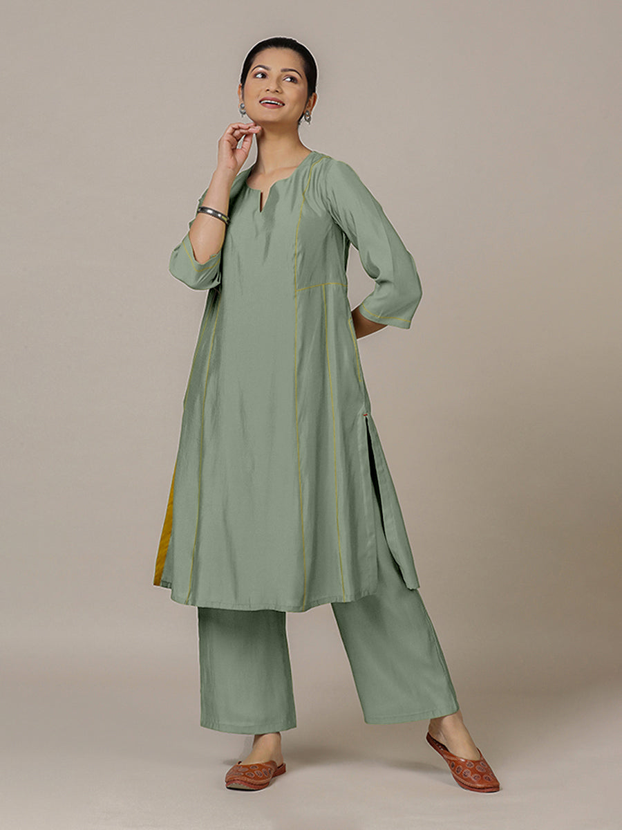 Mahi x Rozaana Kurta, in Green Viscose, featuring three quarter sleeves and round neck with splitline, made for daily & work.