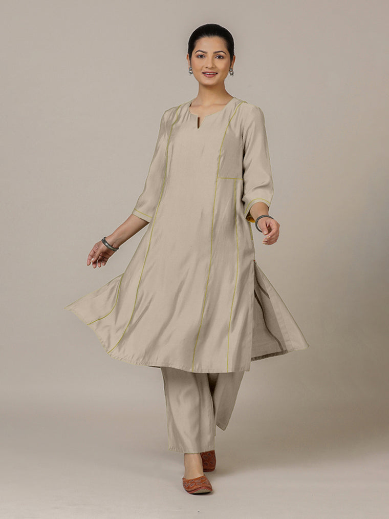 Mahi x Rozaana Kurta, in Grey Viscose, featuring three quarter sleeves and round neck with splitline, made for daily & work.