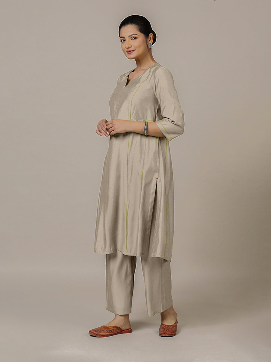 Mahi x Rozaana Kurta, in Grey Viscose, featuring three quarter sleeves and round neck with splitline, made for daily & work.