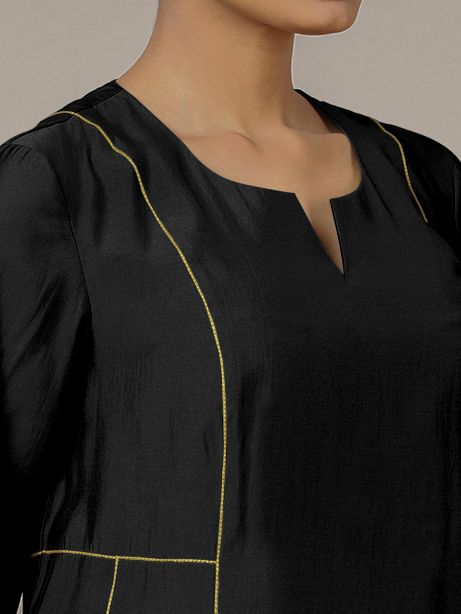 Mahi x Rozaana Kurta, in Black Viscose, featuring three quarter sleeves and round neck with splitline, made for daily & work.