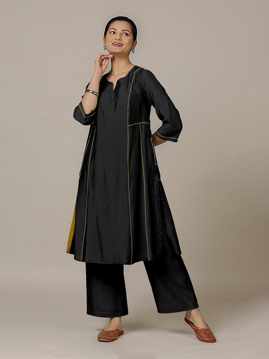 Mahi x Rozaana Kurta, in Black Viscose, featuring three quarter sleeves and round neck with splitline, made for daily & work.
