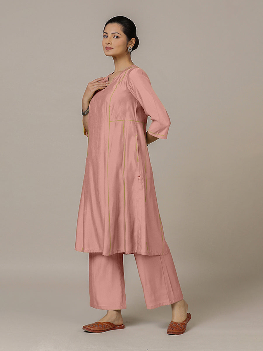 Mahi x Rozaana Kurta, in Pink Viscose, featuring three quarter sleeves and round neck with splitline, made for daily & work.