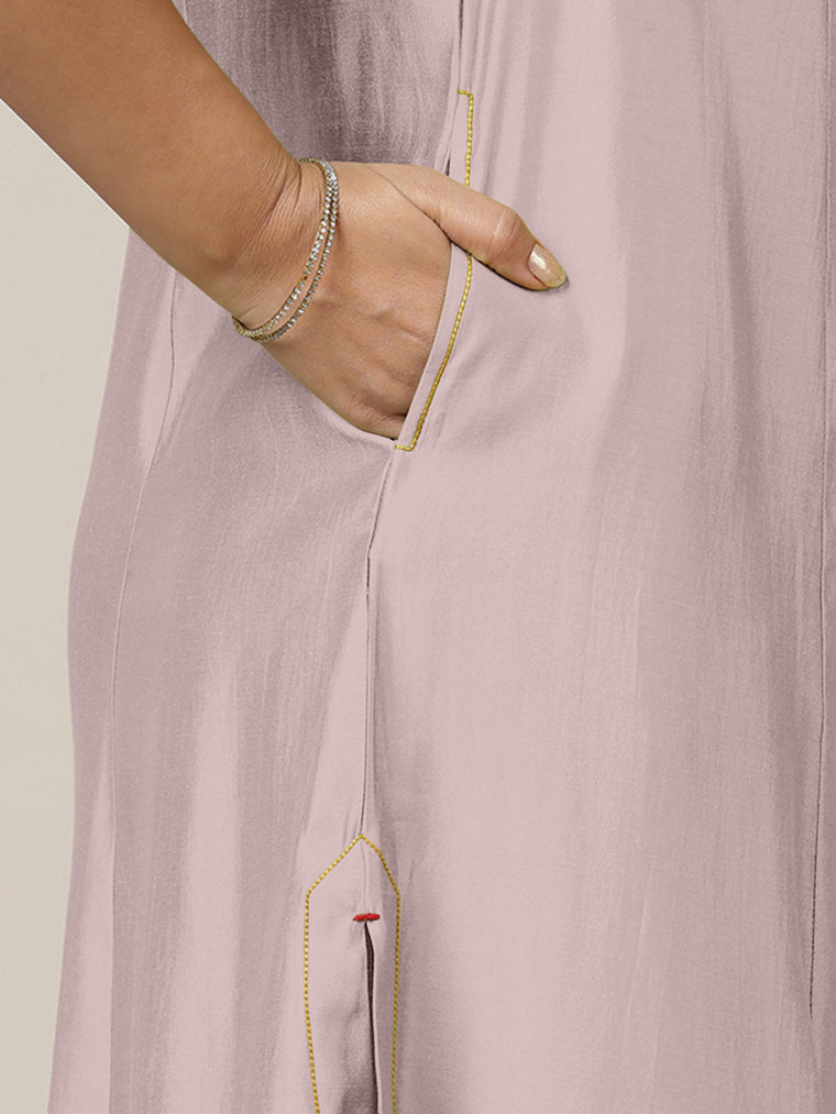 Mirha x Rozaana Kurta, in Purple Viscose, featuring sleeveless and v-neckline, made for daily & work (view 3).