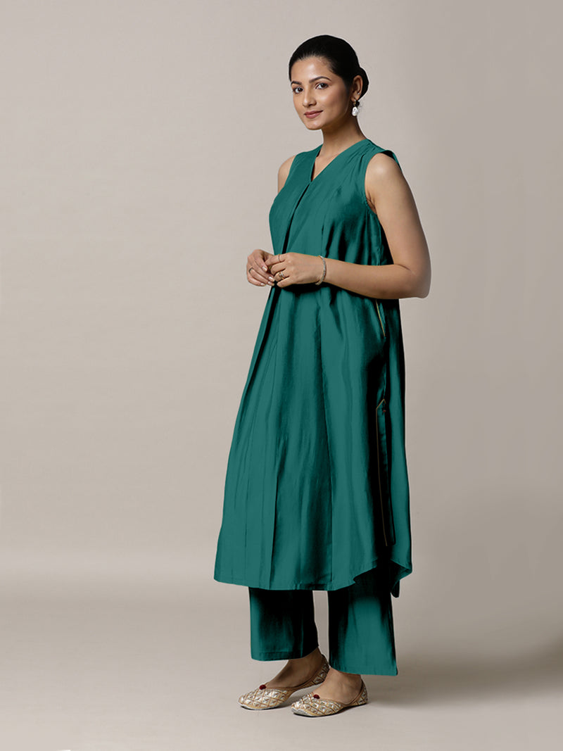 Mirha x Rozaana | A Line Kurta in Peacock Green with Thread Work | Coords or Only Kurta-Binks