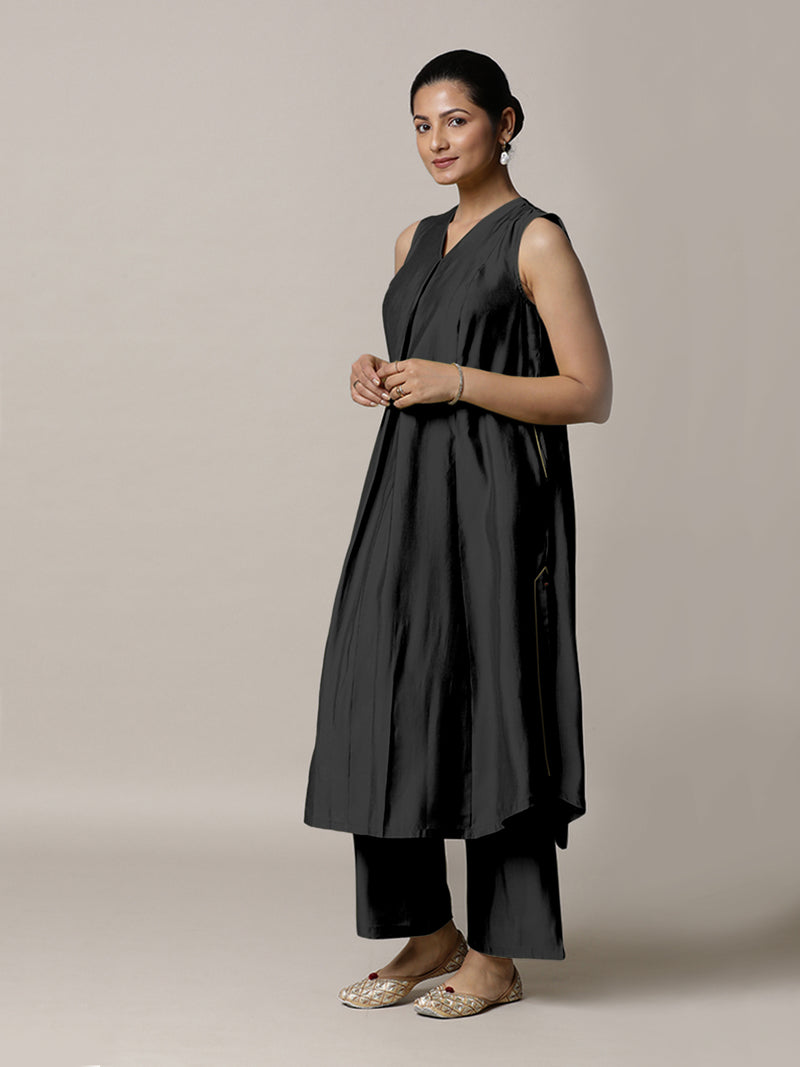 Mirha x Rozaana | A Line Kurta in Raven Black with Thread Work | Coords or Only Kurta-Binks