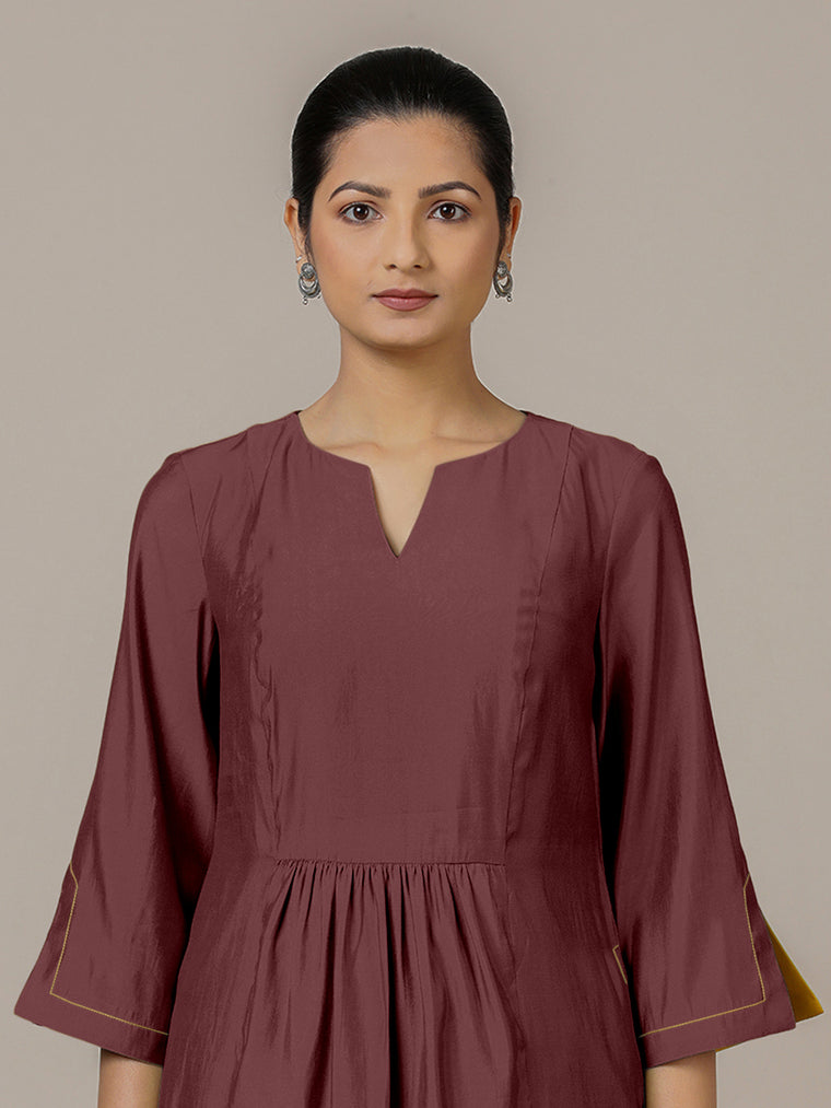 Nimrat x Rozaana Kurta, in Maroon Viscose, featuring three quarter sleeves and round neck with splitline (view 3).