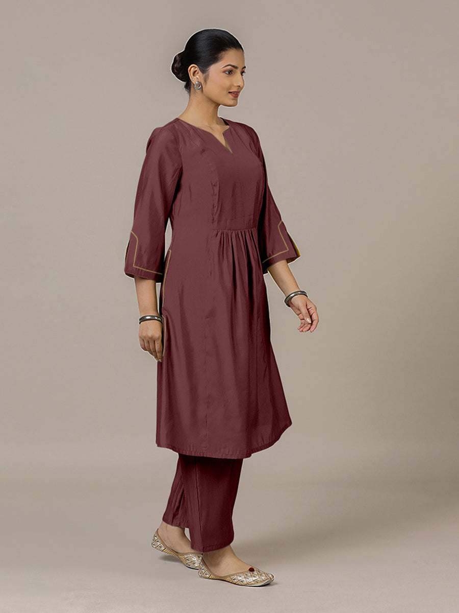 Nimrat x Rozaana Kurta, in Maroon Viscose, featuring three quarter sleeves and round neck with splitline (view 8).