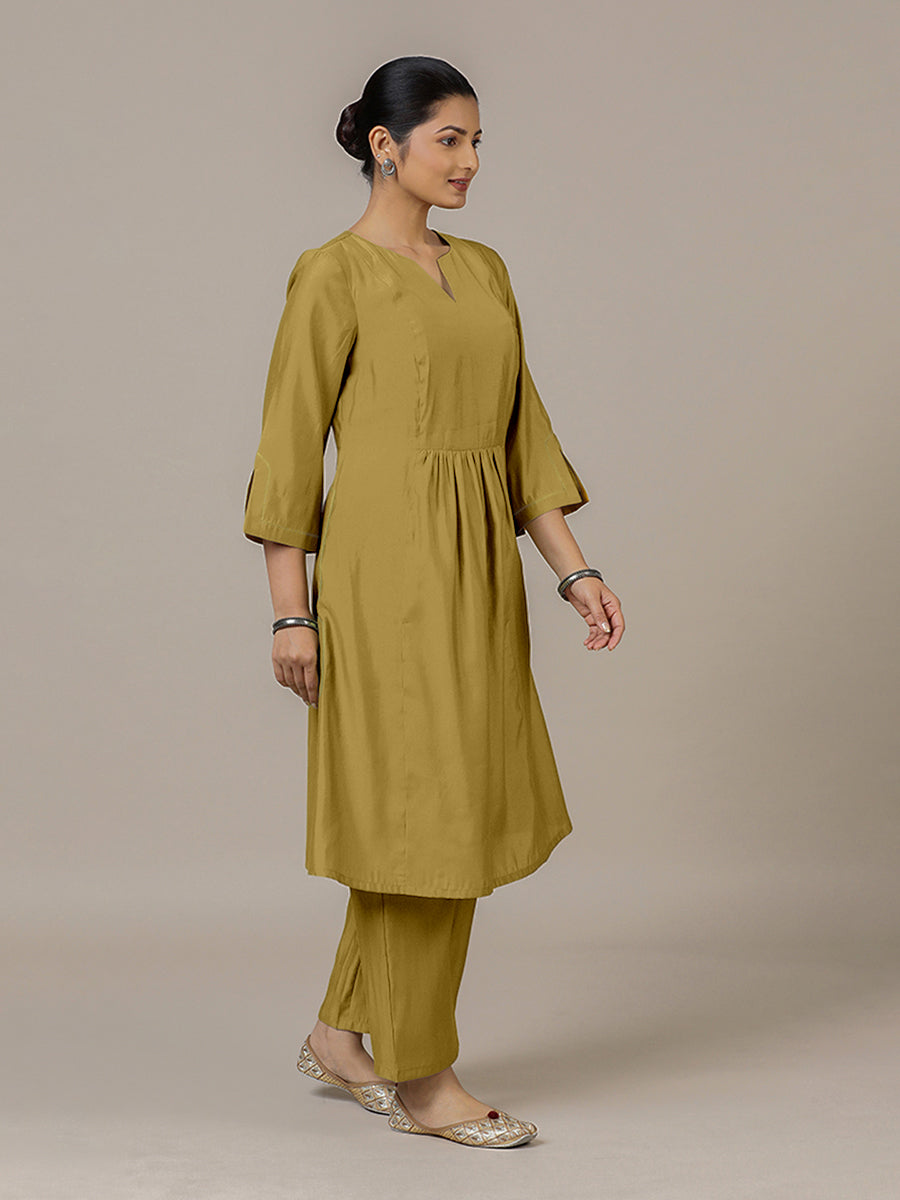 Nimrat x Rozaana Kurta, in Yellow Viscose, featuring three quarter sleeves and round neck with splitline (view 8).
