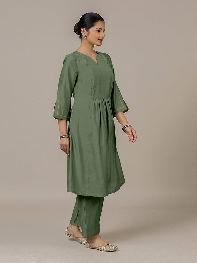 Nimrat x Rozaana | A Line Kurta in Hunter Green with Thread Work | Coords or Only Kurta-Binks