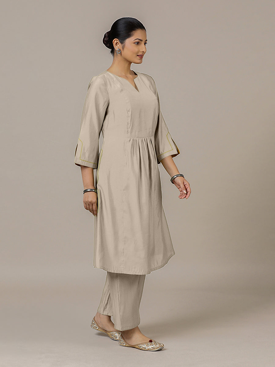 Nimrat x Rozaana Kurta, in Grey Viscose, featuring three quarter sleeves and round neck with splitline (view 8).