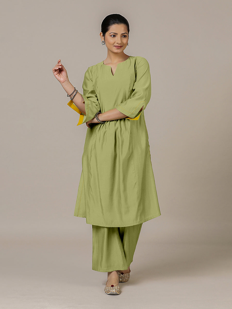 Nimrat x Rozaana Kurta, in Green Viscose, featuring three quarter sleeves and round neck with splitline (view 6).