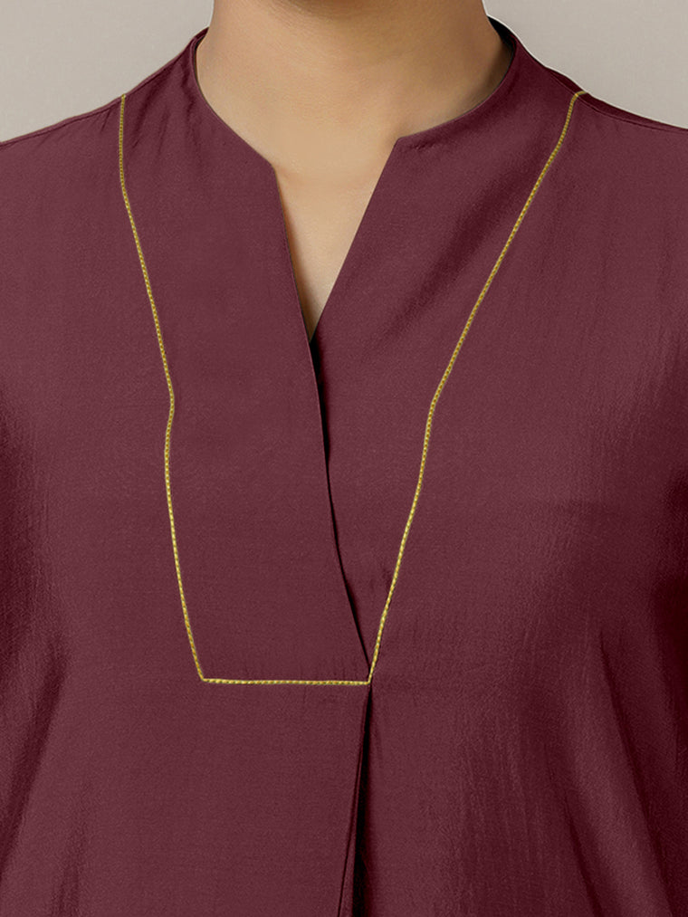 Paakhi x Rozaana Kurta, in Maroon Viscose, featuring three quarter sleeves and round neck with splitline (view 3).