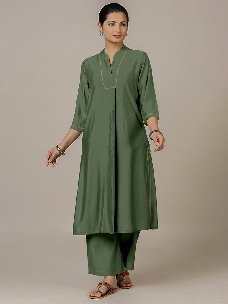 Paakhi x Rozaana | A Line Kurta in Hunter Green with Thread Work | Coords or Only Kurta-Binks