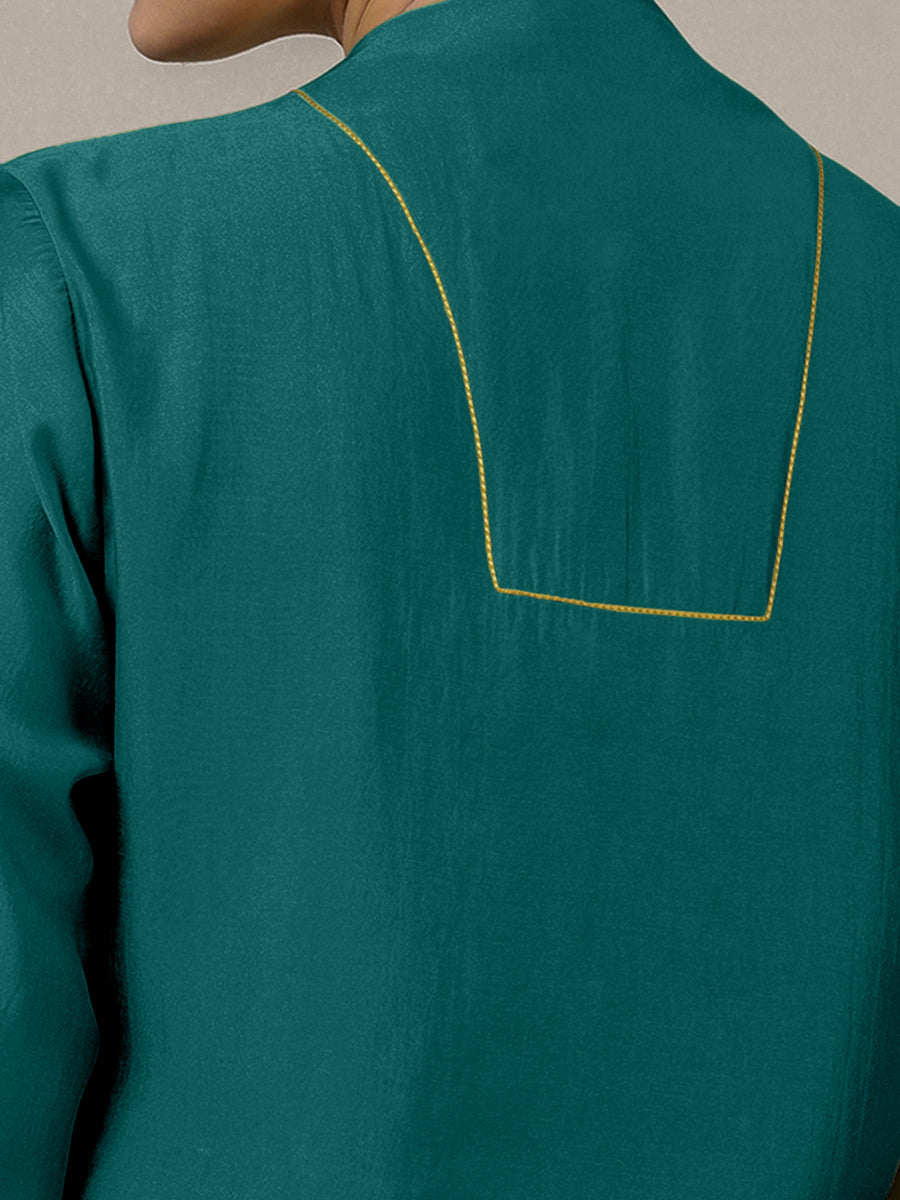 Paakhi x Rozaana Kurta, in Green Viscose, featuring three quarter sleeves and round neck with splitline (view 4).