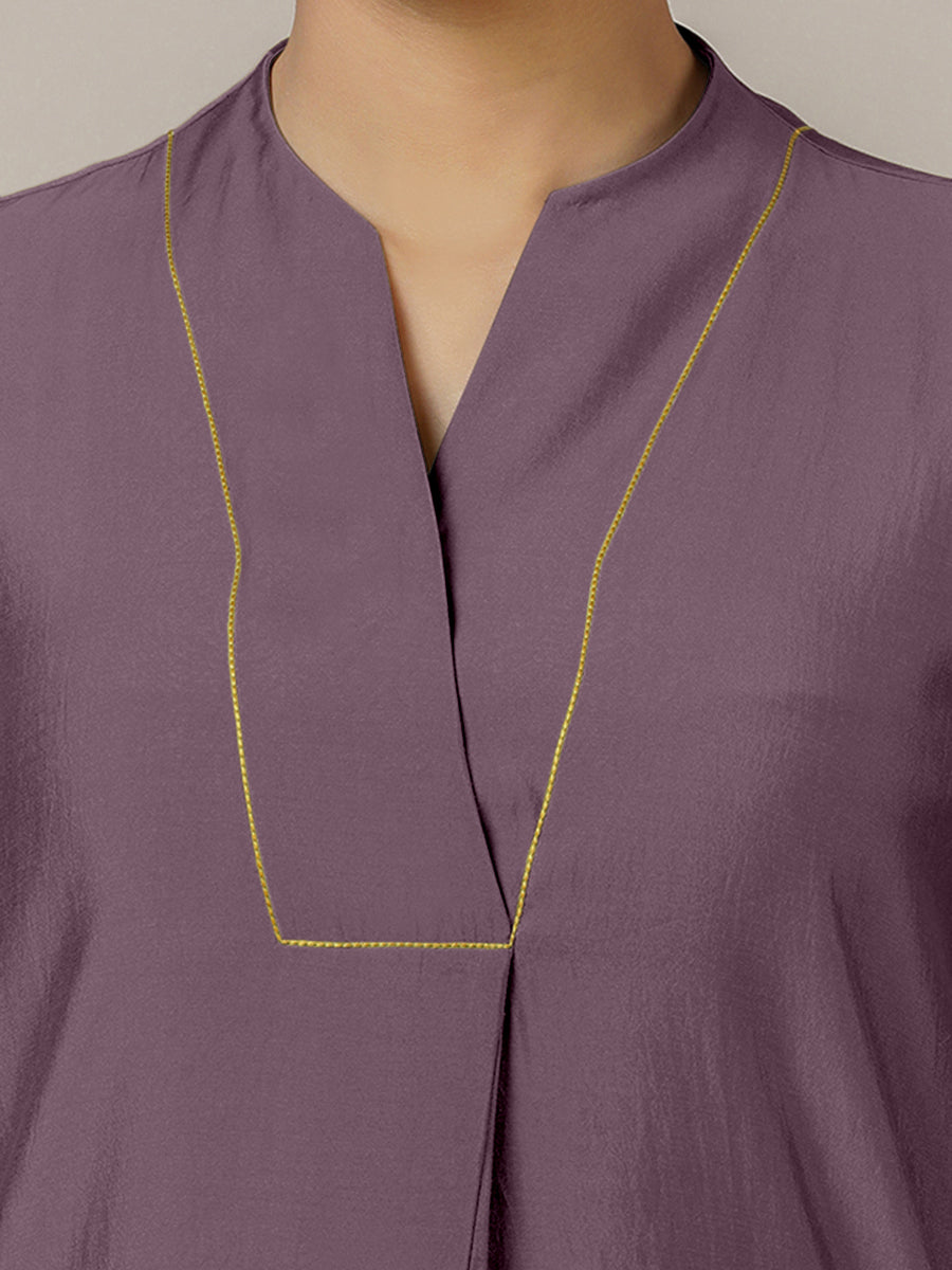 Paakhi x Rozaana Kurta, in Purple Viscose, featuring three quarter sleeves and round neck with splitline (view 3).