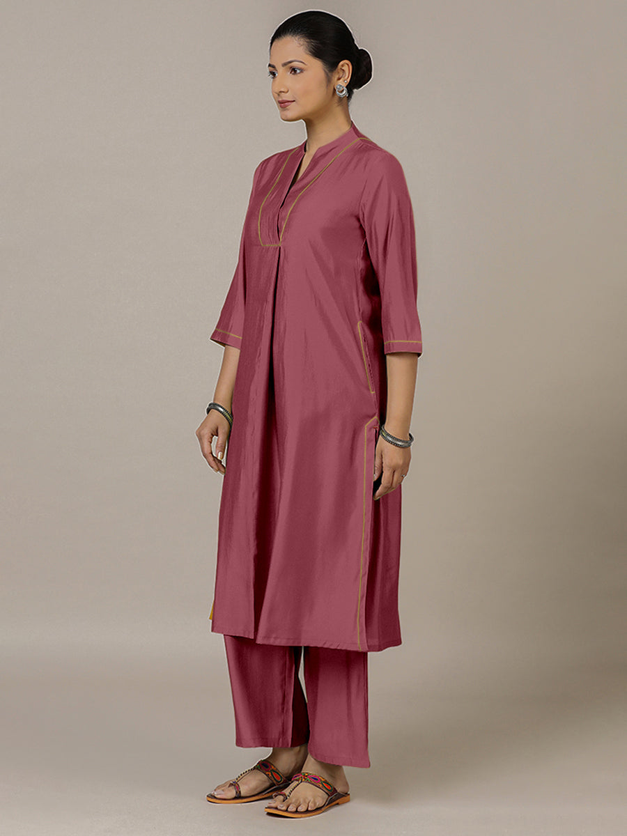 Paakhi x Rozaana Kurta, in Pink Viscose, featuring three quarter sleeves and round neck with splitline (view 6).
