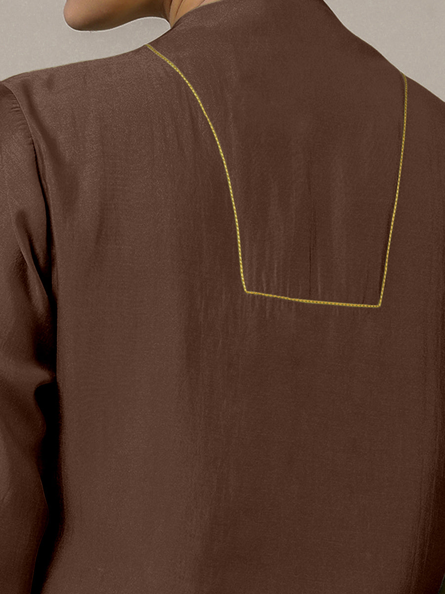Paakhi x Rozaana Kurta, in Brown Viscose, featuring three quarter sleeves and round neck with splitline (view 4).