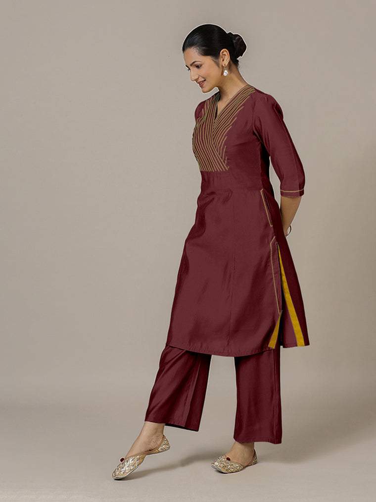 Piya x Rozaana Kurta, in Maroon Viscose, featuring three quarter sleeves and v-neckline, made for daily & work.