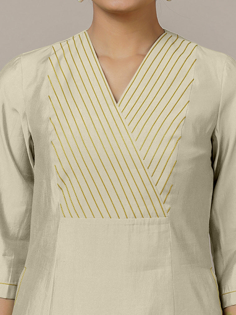 Piya x Rozaana Kurta, in Cream Viscose, featuring three quarter sleeves and v-neckline, made for daily & work (view 3).