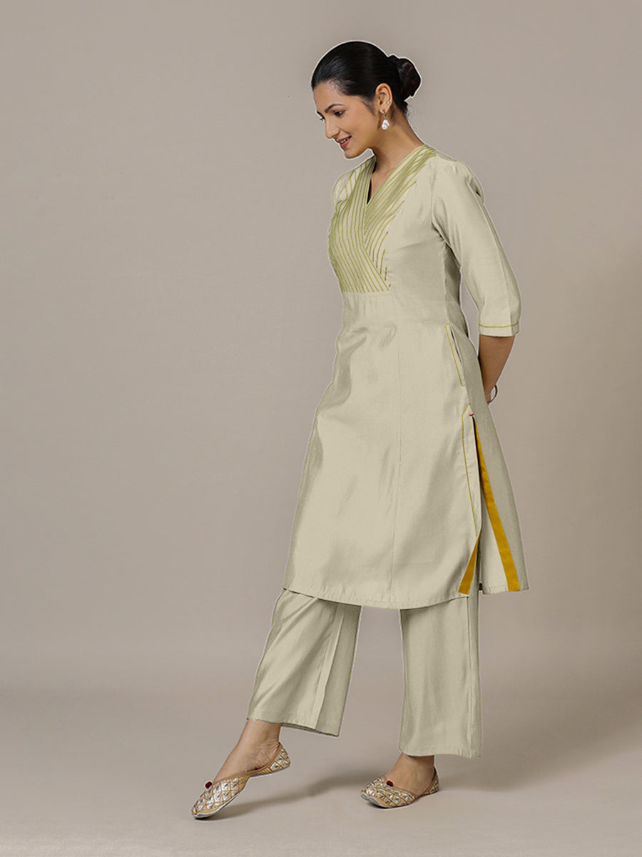 Piya x Rozaana Kurta, in Cream Viscose, featuring three quarter sleeves and v-neckline, made for daily & work (view 6).