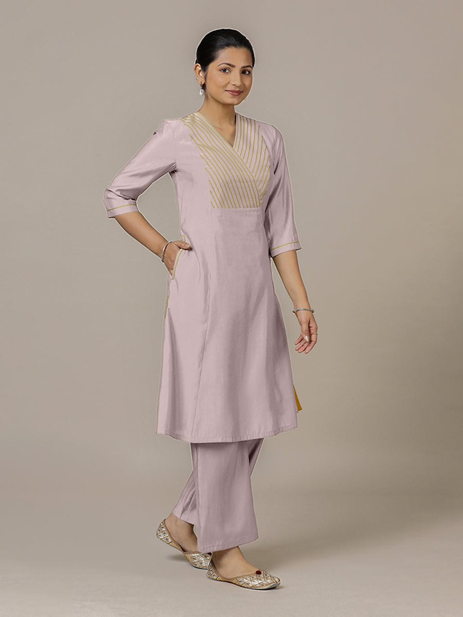 Piya x Rozaana Kurta, in Purple Viscose, featuring three quarter sleeves and v-neckline, made for daily & work (view 7).