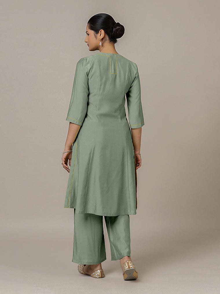 Piya x Rozaana Kurta, in Green Viscose, featuring three quarter sleeves and v-neckline, made for daily & work (view 2).