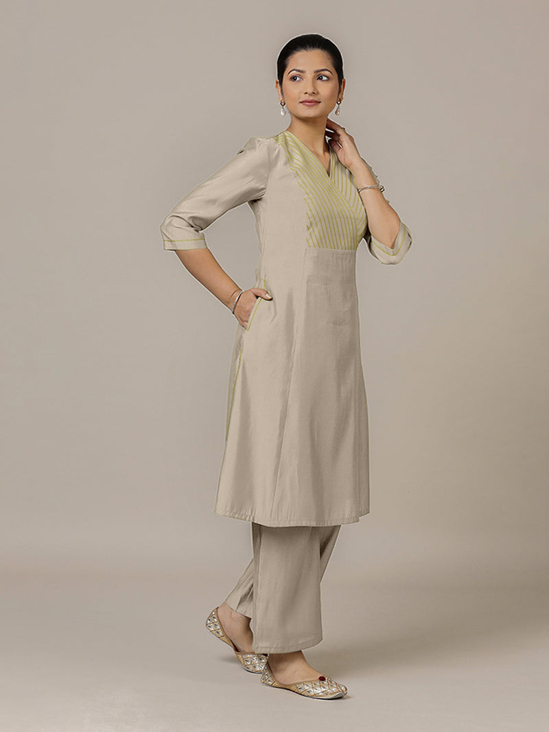 Piya x Rozaana | A Line Kurta in Oyster Grey with Thread Work | Coords or Only Kurta-Binks