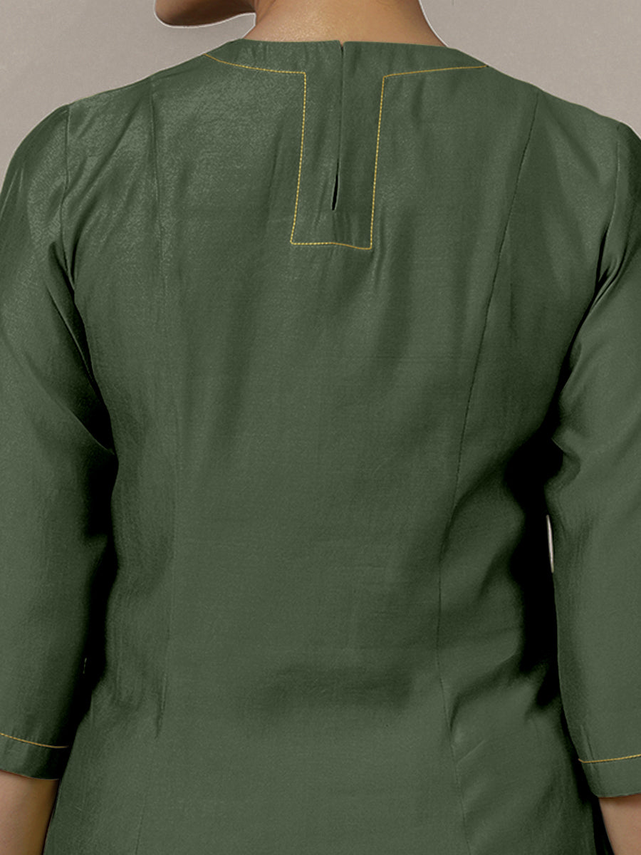 Piya x Rozaana Kurta, in Green Viscose, featuring three quarter sleeves and v-neckline, made for daily & work (view 4).