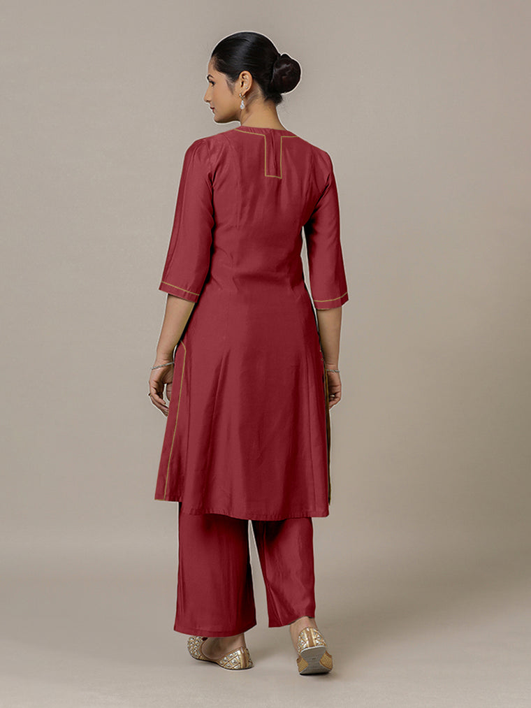 Piya x Rozaana Kurta, in Red Viscose, featuring three quarter sleeves and v-neckline, made for daily & work (view 2).