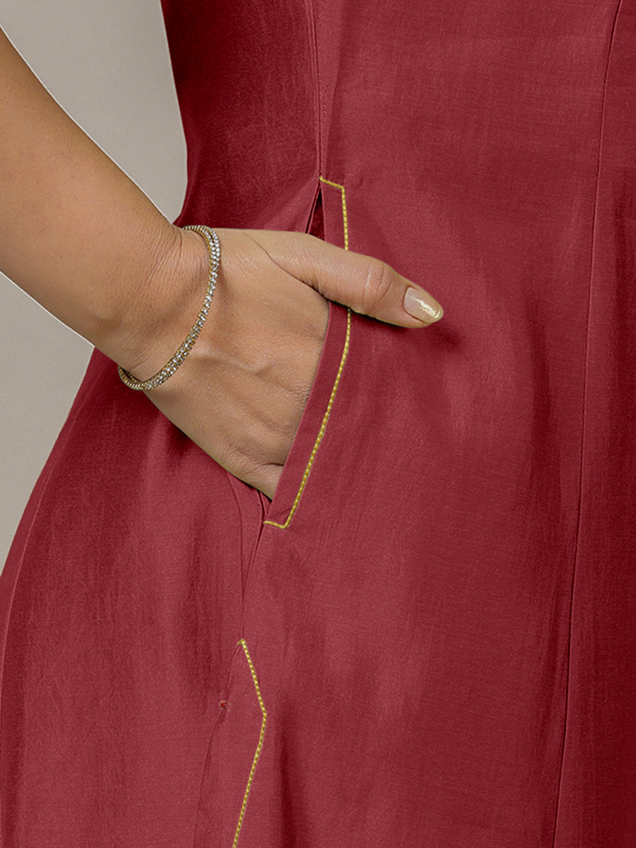 Piya x Rozaana Kurta, in Red Viscose, featuring three quarter sleeves and v-neckline, made for daily & work (view 5).