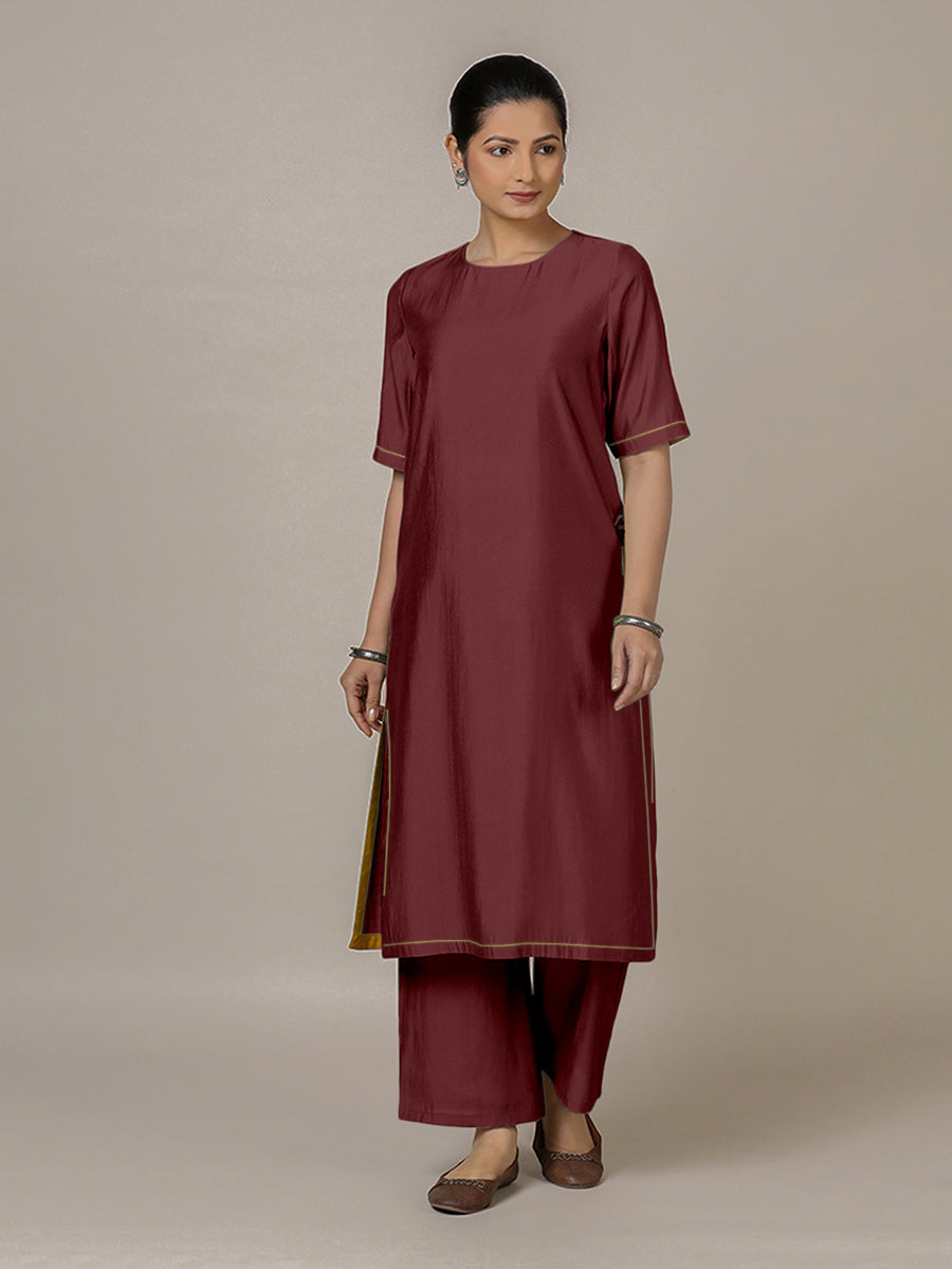 Riya x Rozaana Kurta, in Maroon Viscose, featuring elbow sleeves and jewel neckline, made for daily & work (view 4).
