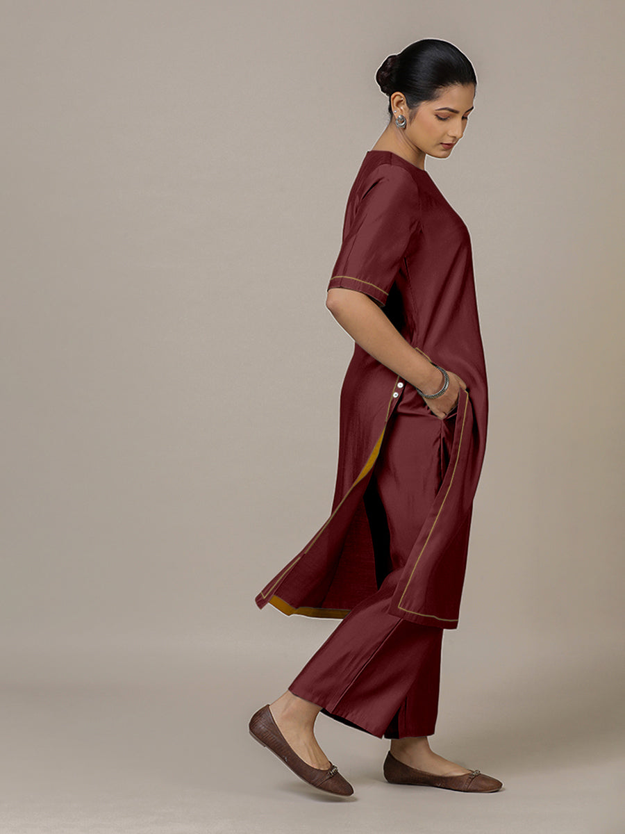 Riya x Rozaana Kurta, in Maroon Viscose, featuring elbow sleeves and jewel neckline, made for daily & work (view 8).