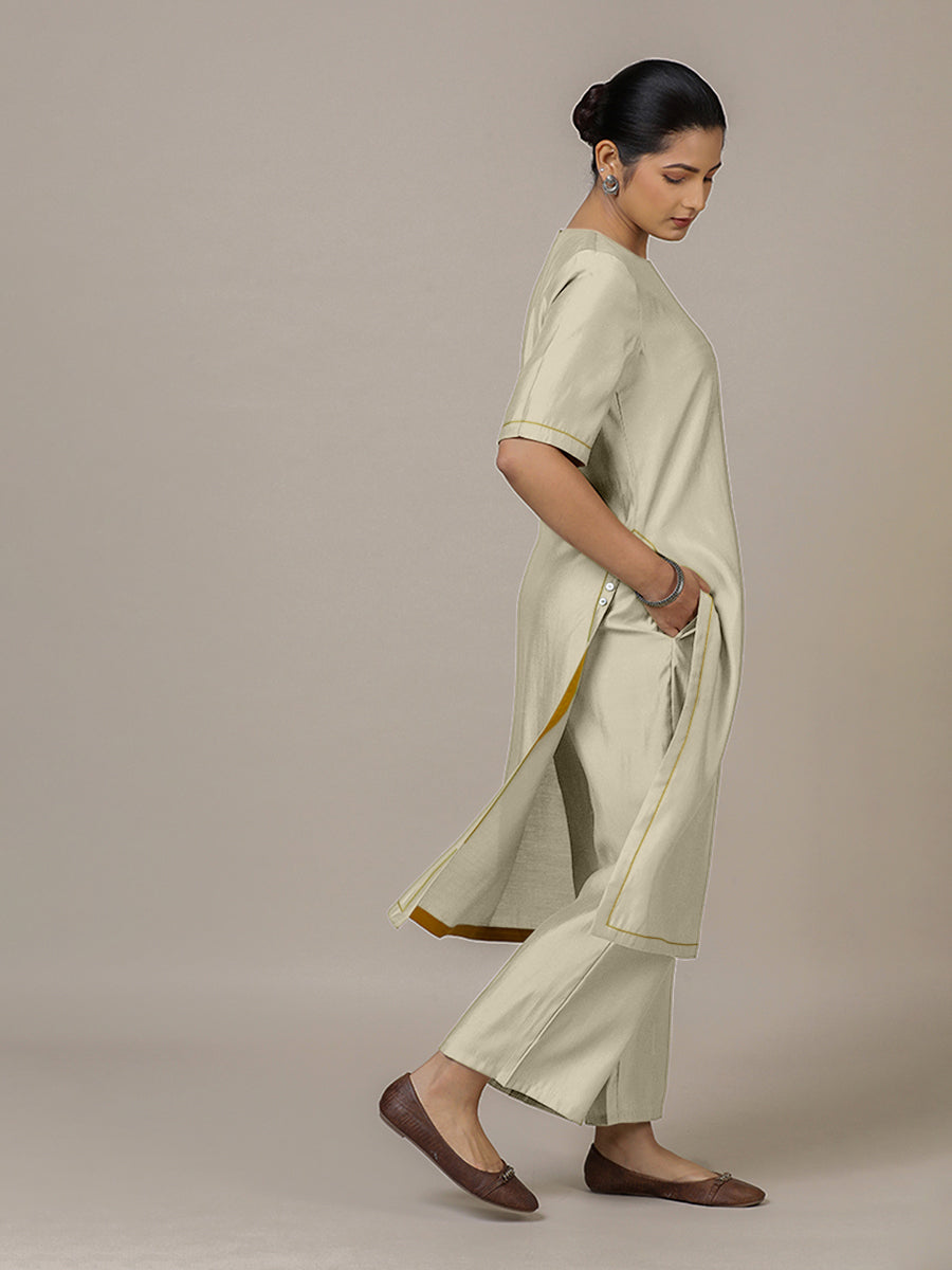 Riya x Rozaana Kurta, in Cream Viscose, featuring elbow sleeves and jewel neckline, made for daily & work (view 8).