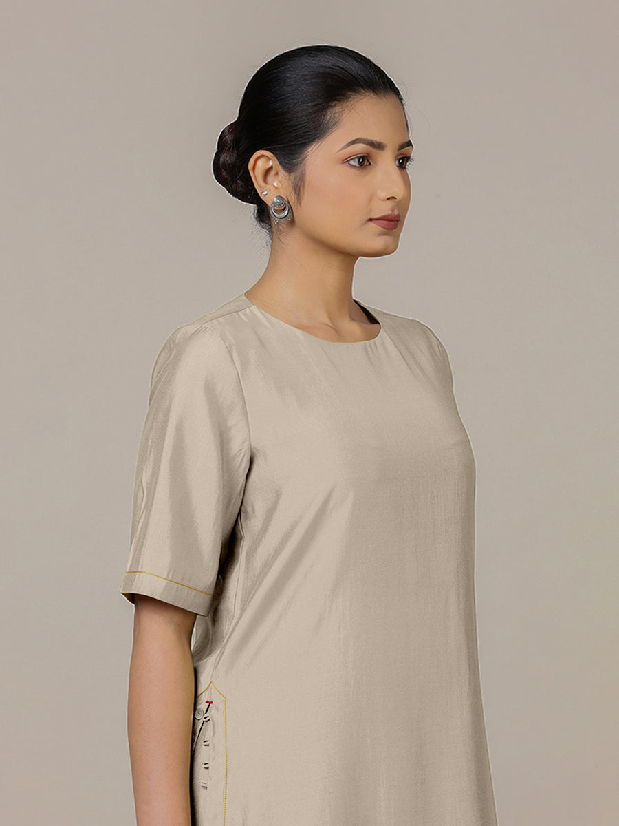 Riya x Rozaana Kurta, in Grey Viscose, featuring elbow sleeves and jewel neckline, made for daily & work (view 4).