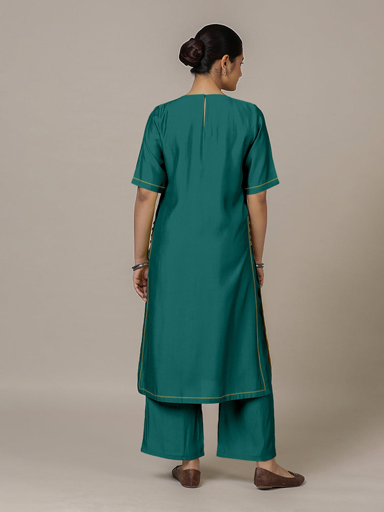 Riya x Rozaana Kurta, in Green Viscose, featuring elbow sleeves and jewel neckline, made for daily & work (view 2).