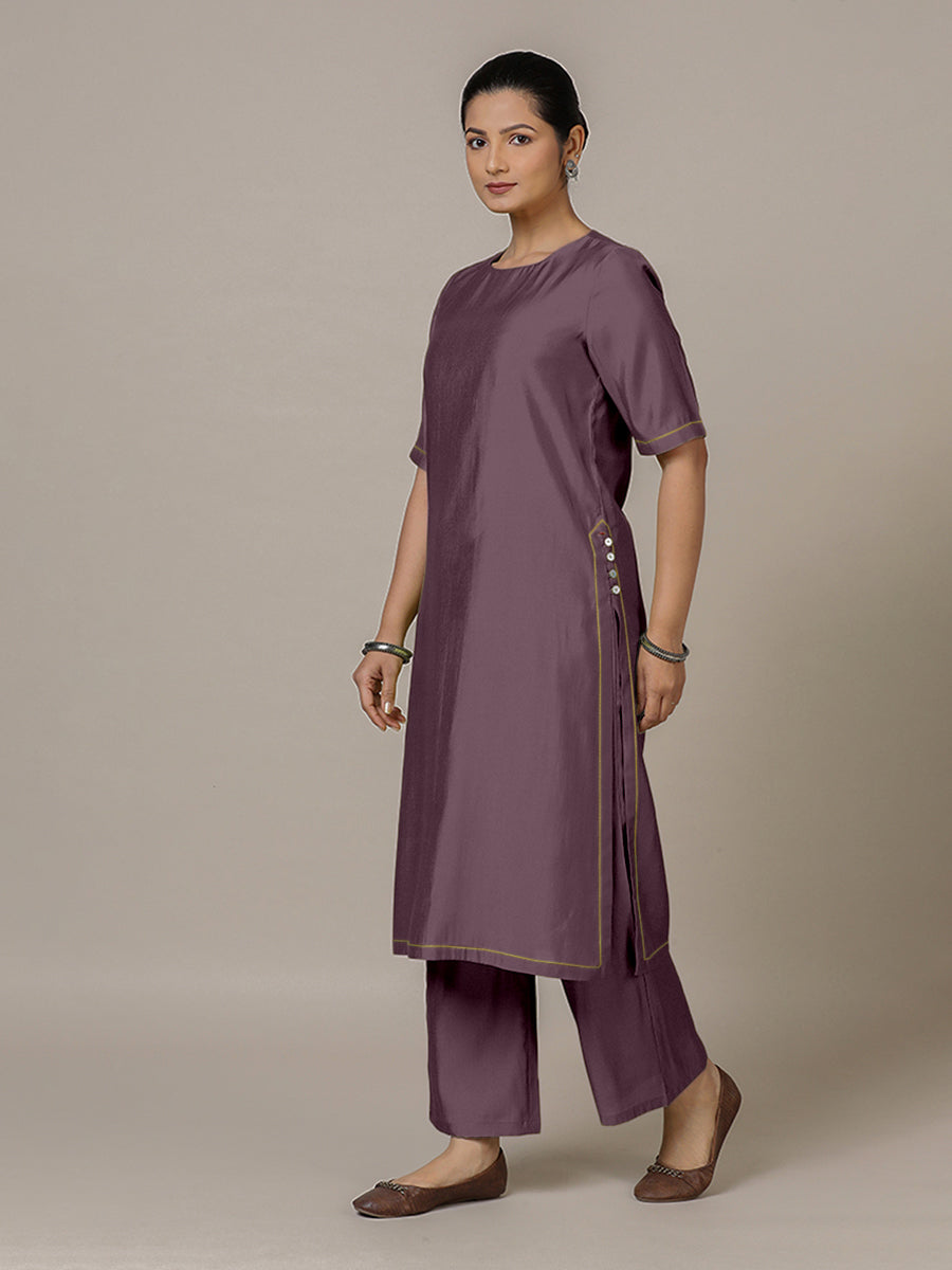 Riya x Rozaana Kurta, in Purple Viscose, featuring elbow sleeves and jewel neckline, made for daily & work (view 7).